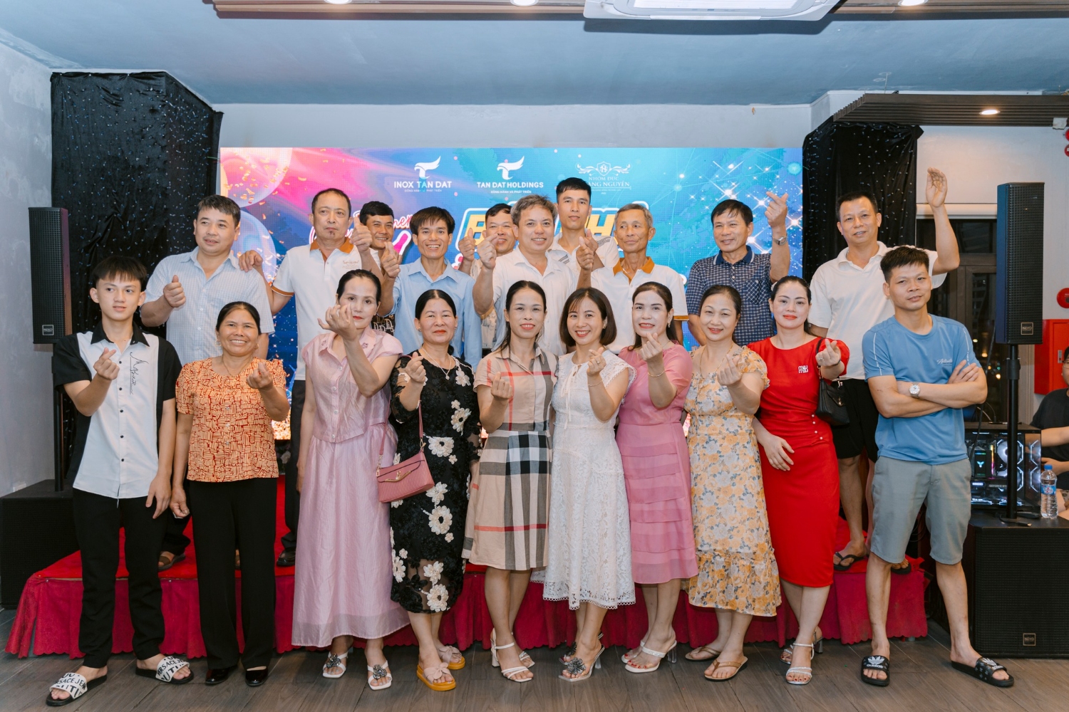 du lich0he 2025 nhom duc hoang nguyen (13)